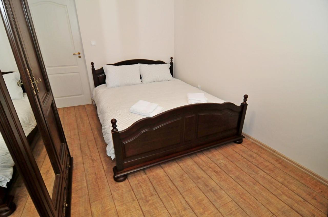Apartament 7 Central Marosvásárhely Kültér fotó